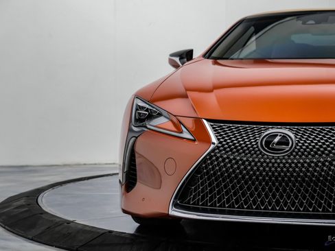 Used 2021 Lexus LC 500 Convertible w/ Touring Package RWD image 37