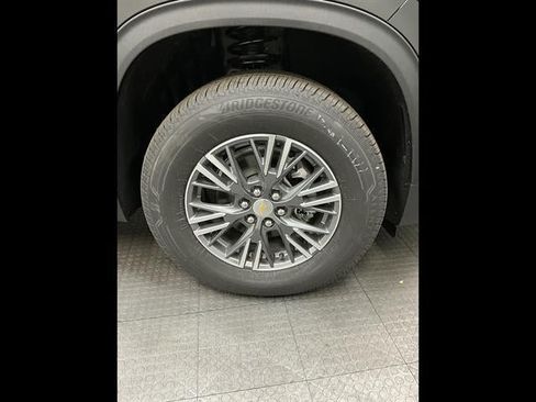 New 2026 Chevrolet Traverse LT w/ LPO, Floor Liner Package FWD image 42