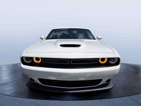 Used 2023 Dodge Challenger R/T RWD image 8