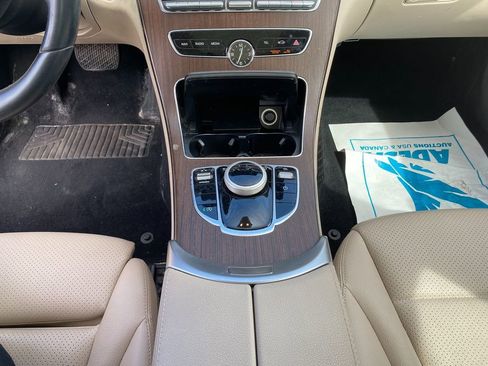 Used 2020 Mercedes-Benz C 300 4MATIC Sedan image 21