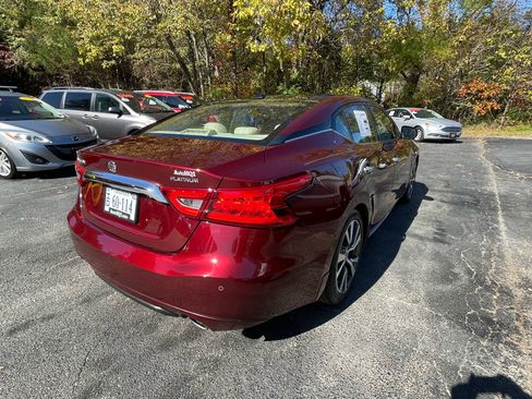 Used 2017 Nissan Maxima Platinum image 8