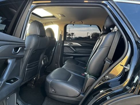 Used 2022 MAZDA CX-9 Touring w/ Touring Premium Package image 16