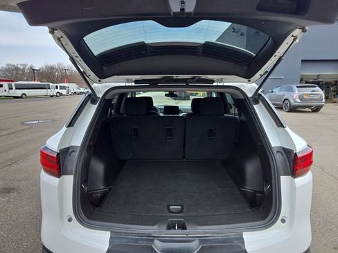 Used 2023 Chevrolet Blazer LT image 24