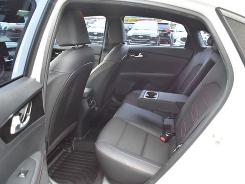 Used 2020 Kia Forte GT FWD image 32