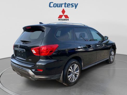 Used 2020 Nissan Pathfinder S AWD/4WD image 6