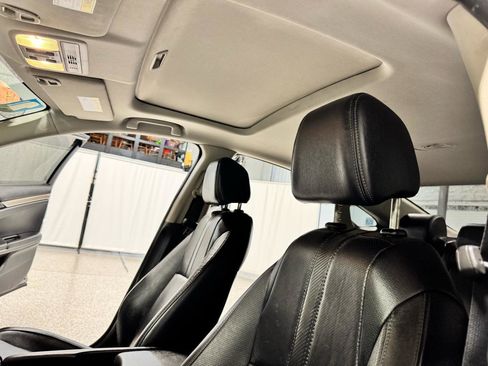 Used 2018 Honda Civic EX-L image 14