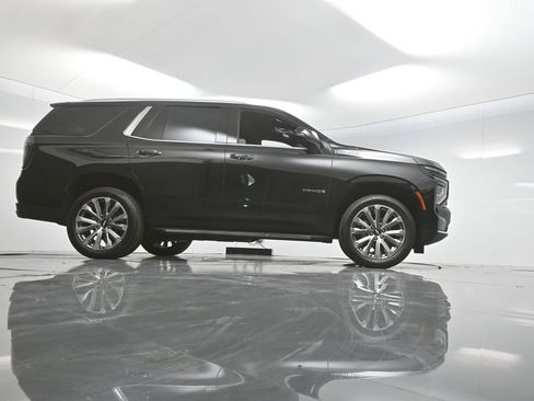 Used 2025 Chevrolet Tahoe High Country image 40