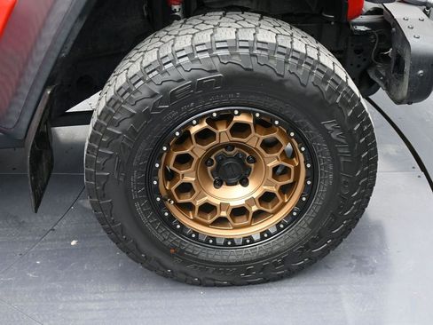 Used 2021 Jeep Gladiator Rubicon image 33