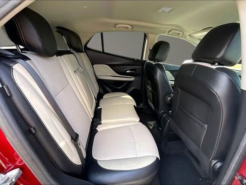Used 2022 Buick Encore Preferred w/ Safety Package II AWD/4WD image 25