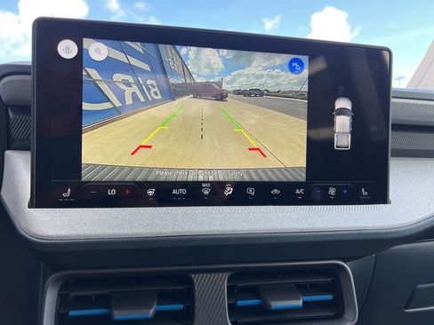 New 2025 Ford Maverick XLT w/ XLT Luxury Package image 20