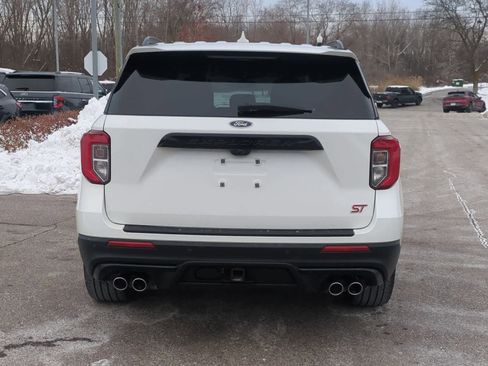 Used 2022 Ford Explorer ST w/ Equipment Group 401A image 7