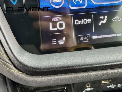 Used 2022 Subaru Outback Wilderness AWD/4WD image 23