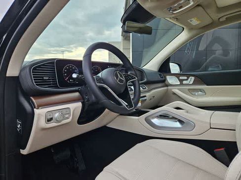 Used 2026 Mercedes-Benz GLE 350 4MATIC image 2