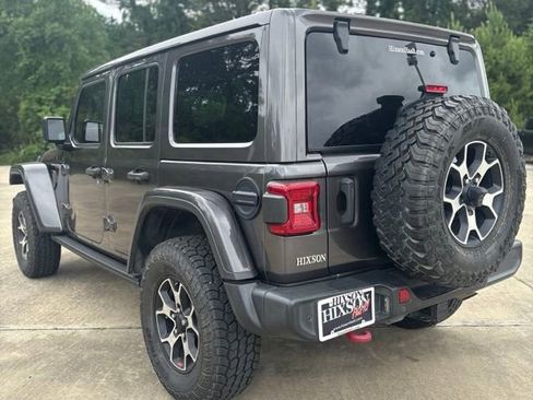 Used 2021 Jeep Wrangler Unlimited Rubicon AWD/4WD image 3
