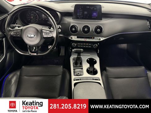Used 2018 Kia Stinger GT1 image 21