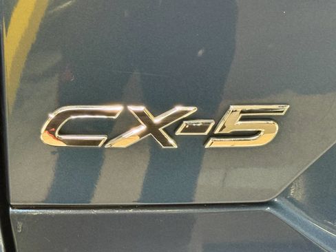 Used 2018 MAZDA CX-5 Sport FWD image 14
