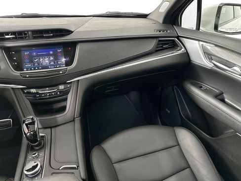 Used 2024 Cadillac XT5 Sportv w/ Technology Package AWD/4WD image 29