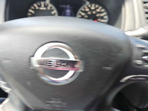Used 2020 Nissan Pathfinder SL AWD/4WD image 18