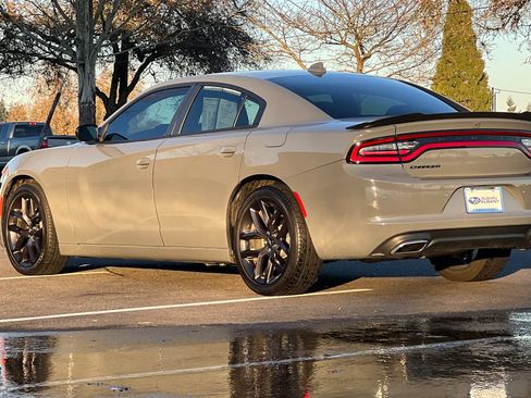 Used 2023 Dodge Charger SXT w/ Blacktop Package image 6