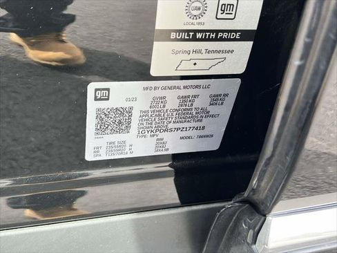 Used 2023 Cadillac XT6 Premium Luxury w/ LPO, Floor Liner Package AWD/4WD image 19