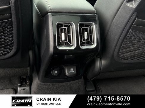 Certified 2025 Kia Sorento SX Prestige AWD/4WD image 28
