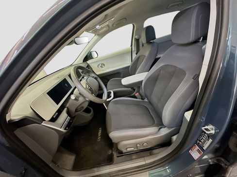 Used 2024 Hyundai Ioniq 5 SEL image 13