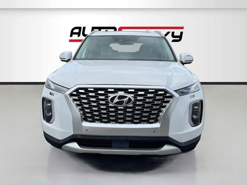 Used 2021 Hyundai Palisade Calligraphy w/ Winter Package image 2