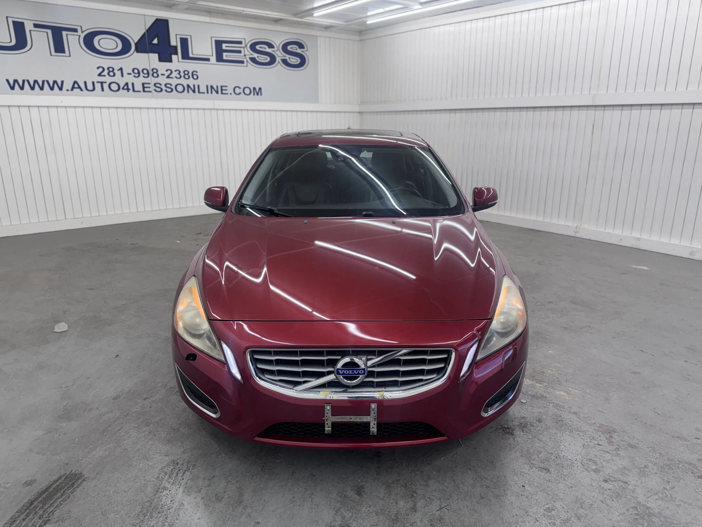 Used 2012 Volvo S60 T5 FWD image 2