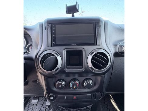 Used 2013 Jeep Wrangler Unlimited Sport w/ Trailer Tow Group image 15