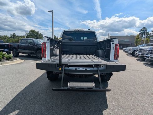 New 2025 Ford F150 Raptor AWD/4WD image 13