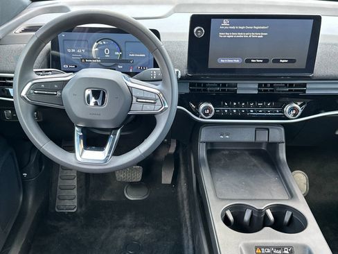 New 2026 Honda Prologue EX image 16