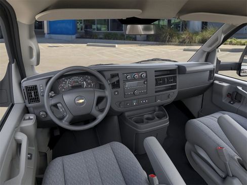 New 2025 Chevrolet Express 3500 w/ Power Convenience Package image 15