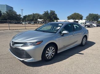 Used 2018 Toyota Camry LE FWD video 1