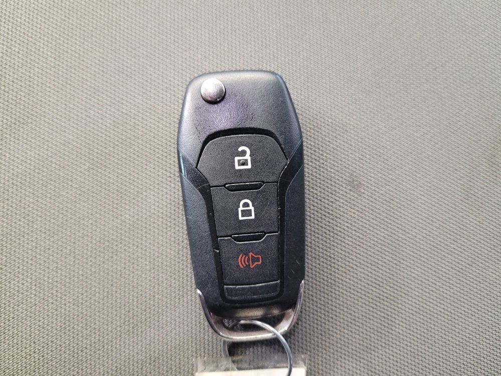 Used 2016 Ford F150 XL w/ Equipment Group 101A Mid AWD/4WD image 32