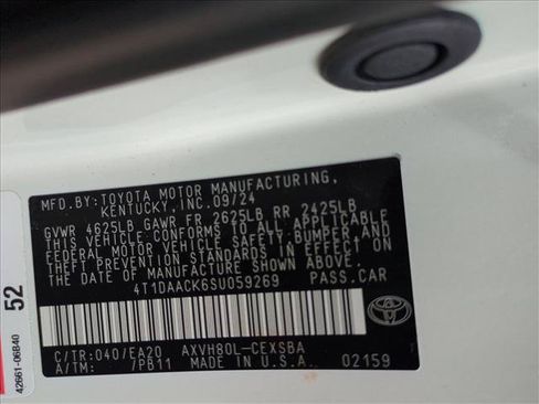 Used 2025 Toyota Camry SE w/ Multimedia Upgrade Package FWD image 16