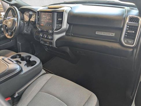 Used 2024 RAM 2500 Big Horn AWD/4WD image 20