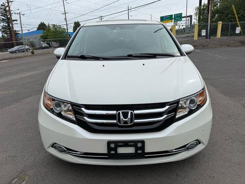 Used 2016 Honda Odyssey Touring image 11