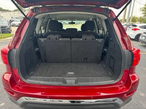 Used 2019 Nissan Pathfinder SV FWD image 12