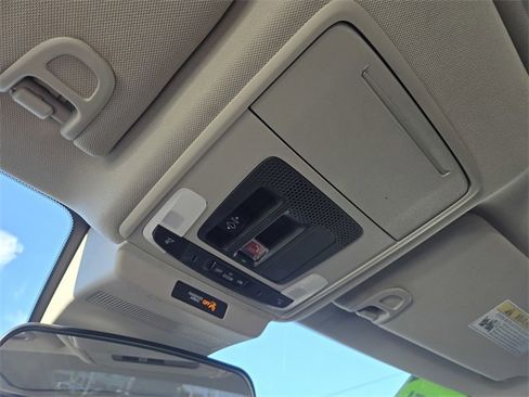 Used 2023 Honda Accord EX image 18