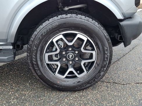 Used 2023 Ford Bronco Outer Banks AWD/4WD image 11