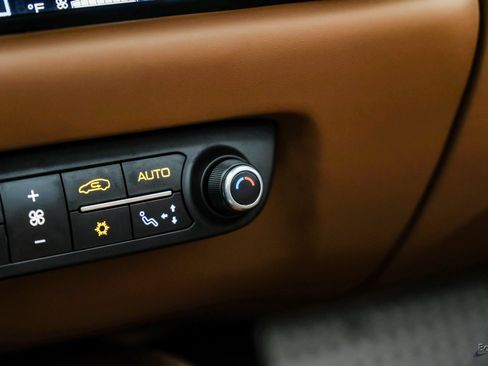 Used 2022 Ferrari 812 GTS RWD image 83
