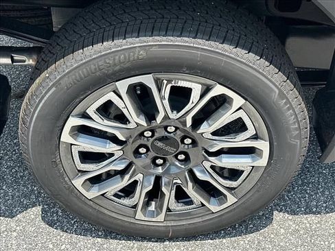 New 2026 GMC Sierra 1500 Denali Ultimate AWD/4WD image 16