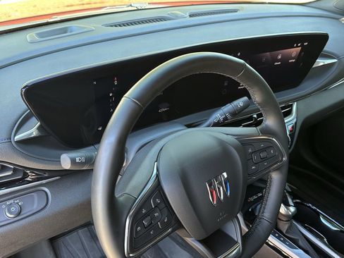 Used 2024 Buick Envista Sport Touring w/ Convenience I Package image 35