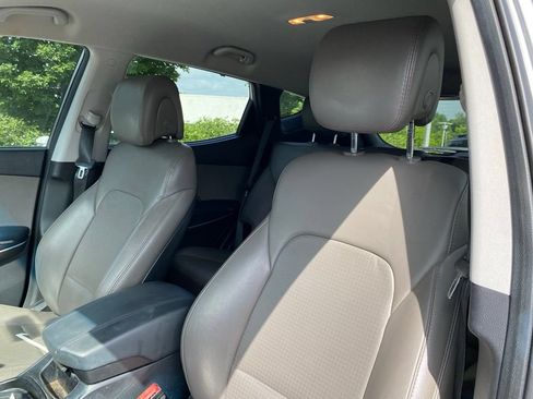 Used 2014 Hyundai Santa Fe Sport 2.0T w/ Navigation Package 06 AWD/4WD image 16