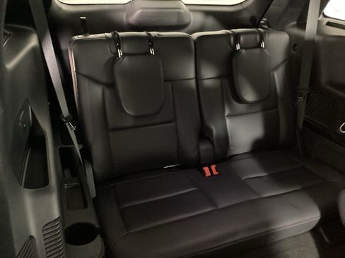 Used 2025 Ford Explorer ST-Line AWD/4WD image 12