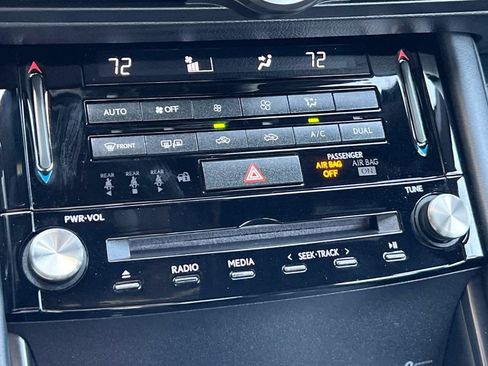 Used 2023 Lexus IS 300 w/ Premium Package RWD image 22