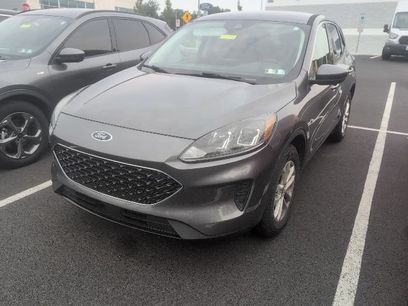 Used 2021 Ford Escape SE w/ Convenience Package