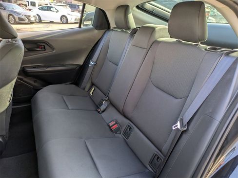 Used 2025 Toyota Prius LE image 24