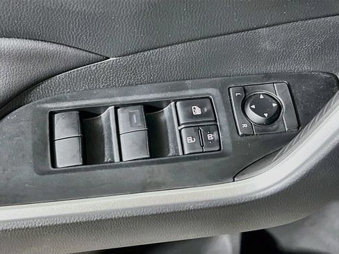 Certified 2023 Toyota RAV4 LE AWD/4WD image 16