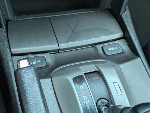 Used 2011 Honda Accord EX-L image 19